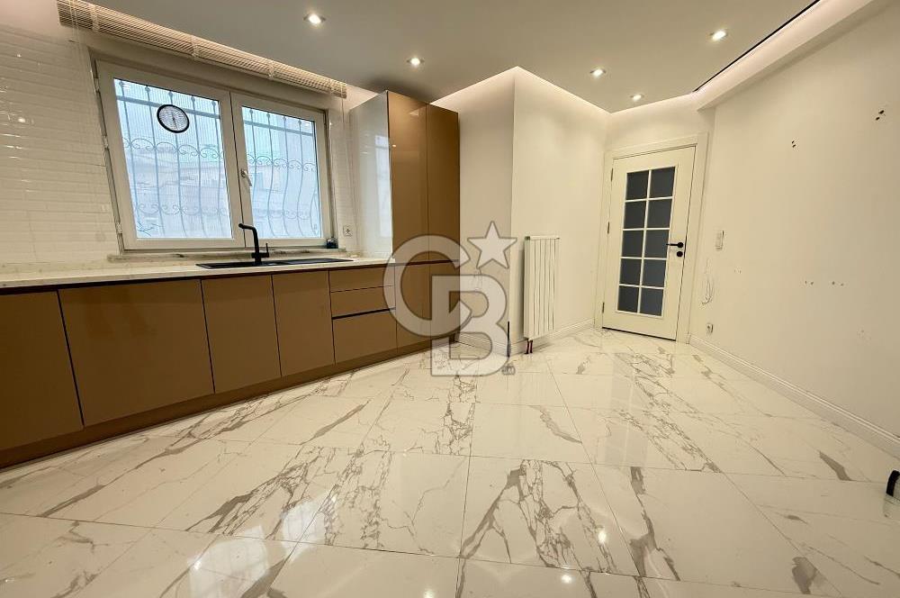 BAHÇEŞEHİR BOĞAZKÖY'DE KİRALIK 7+2 DUBLEKS-240 M2, GİYİNME ODALI