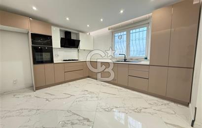 BAHÇEŞEHİR BOĞAZKÖY'DE KİRALIK 7+2 DUBLEKS-240 M2, GİYİNME ODALI