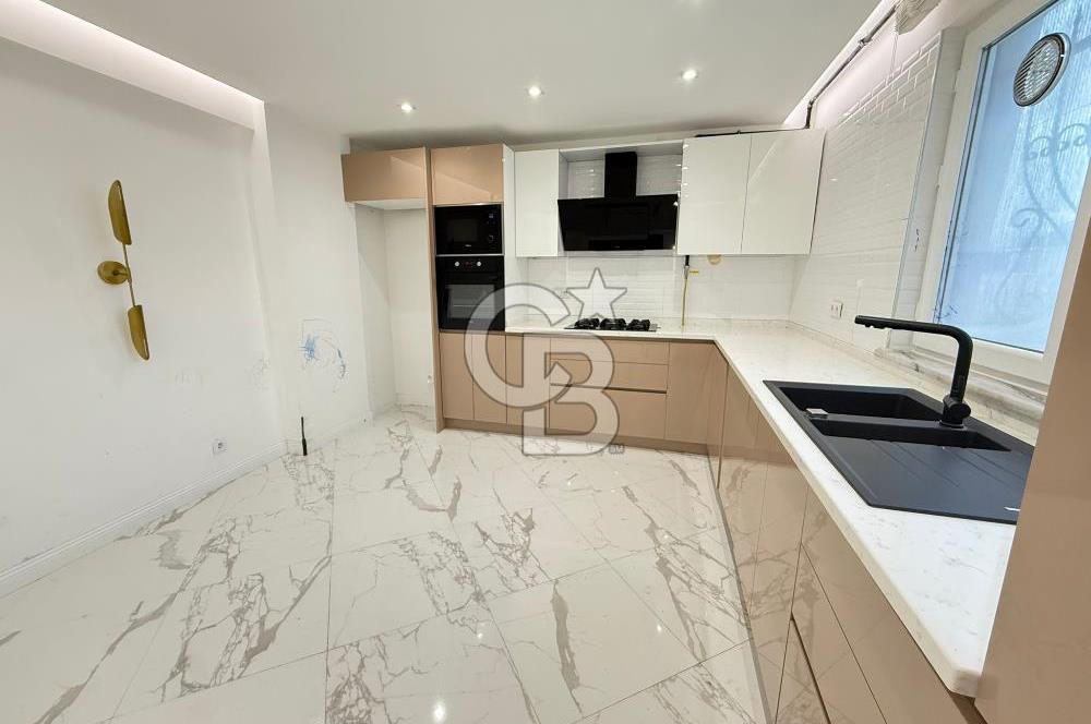 BAHÇEŞEHİR BOĞAZKÖY'DE KİRALIK 7+2 DUBLEKS-240 M2, GİYİNME ODALI