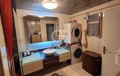 DİKMEN CADDESİNDE ŞEHRİN KALBİNDE SATILIK VİLLA TADINDA DAİRE