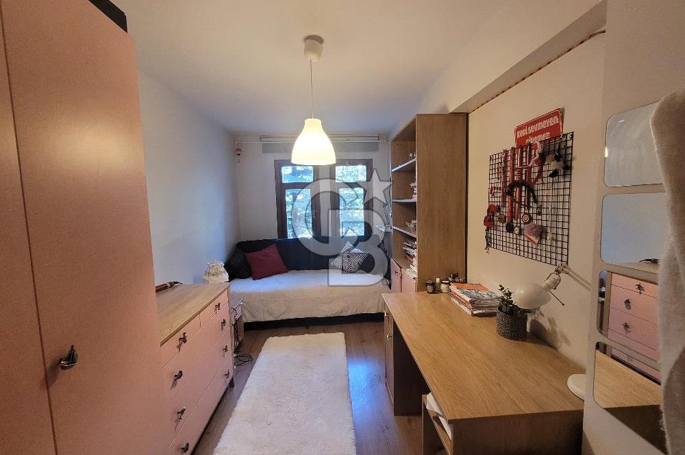 DİKMEN CADDESİNDE ŞEHRİN KALBİNDE SATILIK VİLLA TADINDA DAİRE
