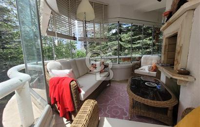 DİKMEN CADDESİNDE ŞEHRİN KALBİNDE SATILIK VİLLA TADINDA DAİRE