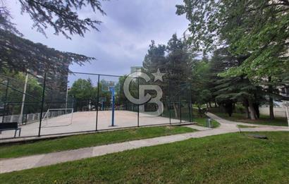 DİKMEN CADDESİNDE ŞEHRİN KALBİNDE SATILIK VİLLA TADINDA DAİRE