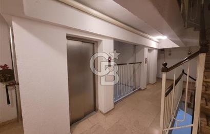DİKMEN CADDESİNDE ŞEHRİN KALBİNDE SATILIK VİLLA TADINDA DAİRE
