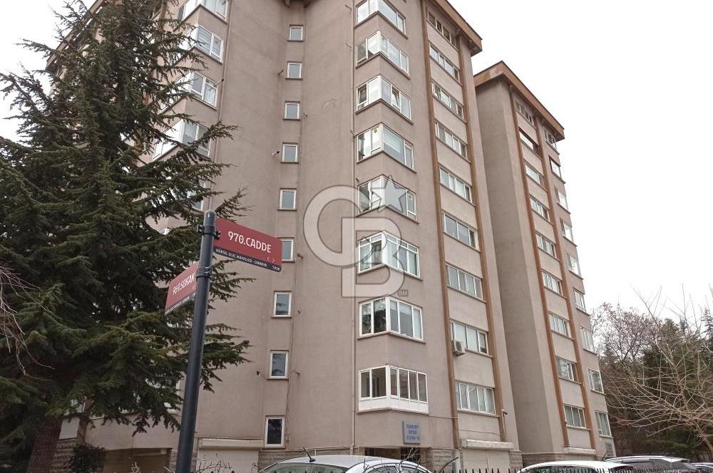 Dikmen Mürsel Uluç Türkop Sitesi'nde 3+1 Satılık Daire