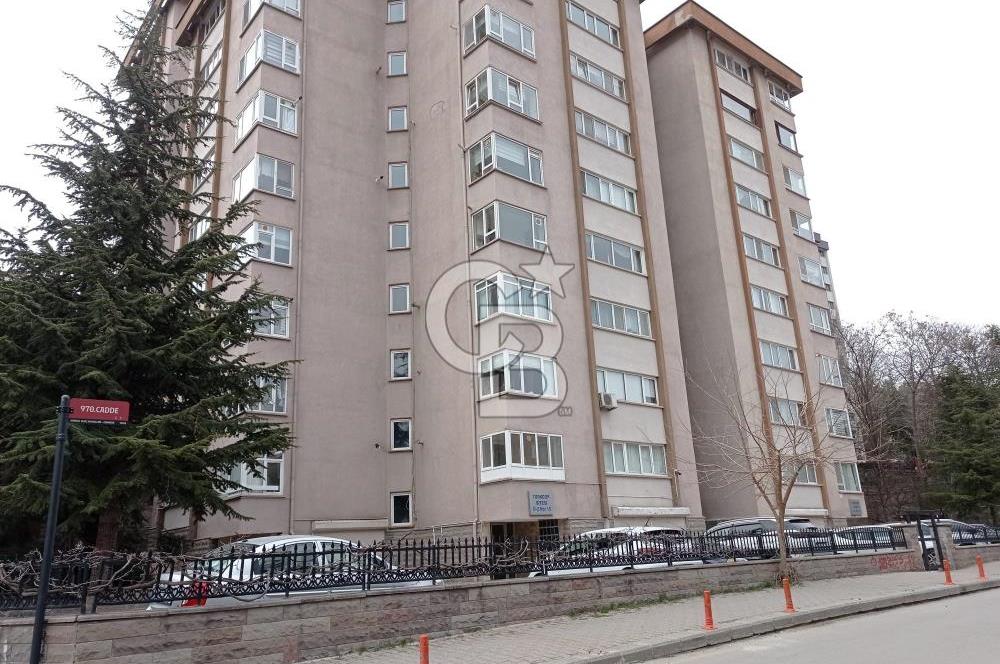 Dikmen Mürsel Uluç Türkop Sitesi'nde 3+1 Satılık Daire