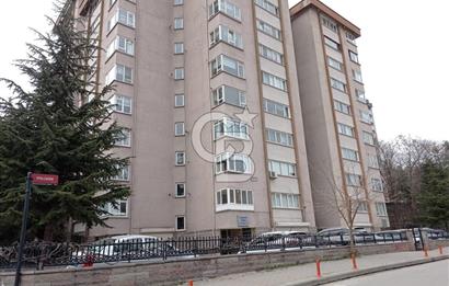 Dikmen Mürsel Uluç Türkop Sitesi'nde 3+1 Satılık Daire