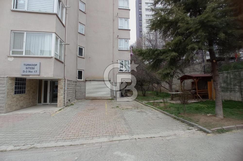 Dikmen Mürsel Uluç Türkop Sitesi'nde 3+1 Satılık Daire