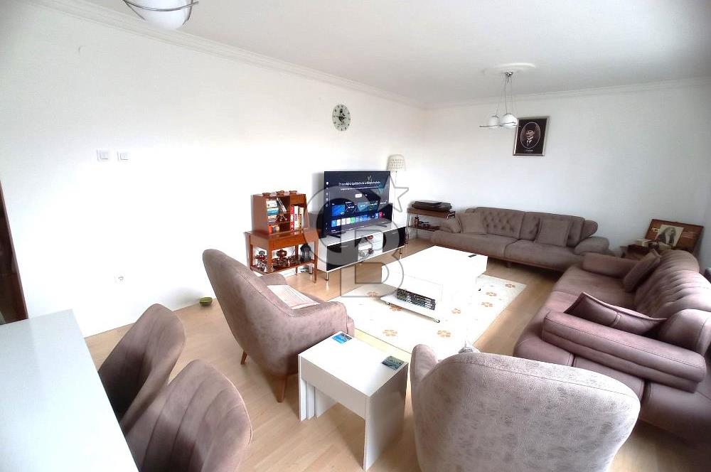 Dikmen Mürsel Uluç Türkop Sitesi'nde 3+1 Satılık Daire