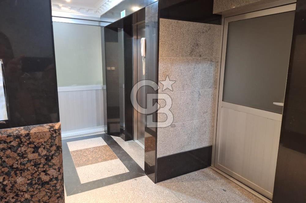 ŞEMİKLER İLKADIM SİTESİ 3+1 SATILIK DAİRE