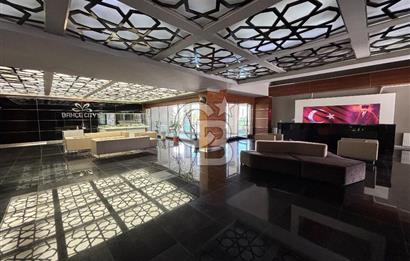 BAHÇE CİTYS SİTESİNDE GÖLET MANZARALI KREDİYE UYGUN SATILIK 3+1