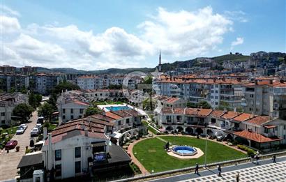 BURSA, MUDANYA BURGAZ'da DENİZE SIFIR KİRALIK VİLLA
