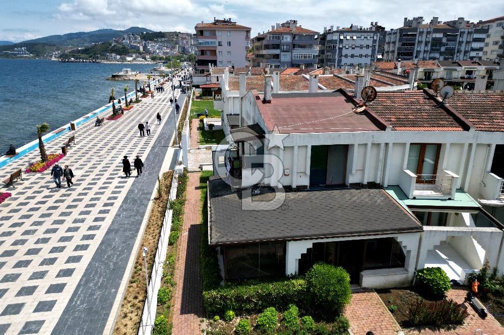 BURSA, MUDANYA BURGAZ'da DENİZE SIFIR KİRALIK VİLLA