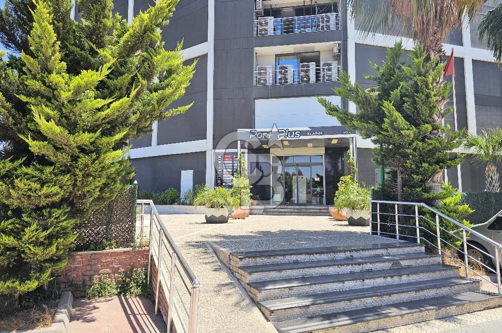 Mersin Akdeniz Liman B Kapısı Karşısı Plazada Satılık Ofis