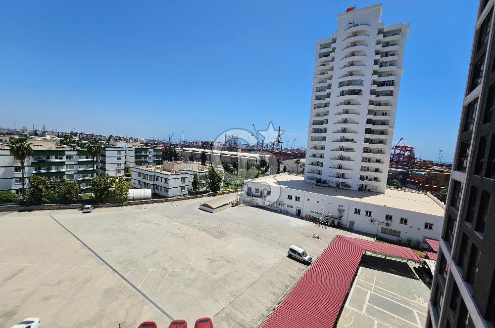 Mersin Akdeniz Liman B Kapısı Karşısı Plazada Satılık Ofis