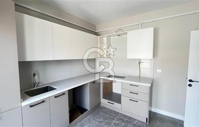 Cevatpaşa'nın Kalbinde Geniş ve Modern 2+1 Dubleks Daire