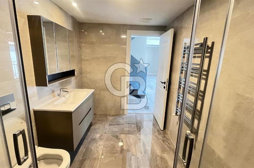 Cevatpaşa'nın Kalbinde Geniş ve Modern 2+1 Dubleks Daire