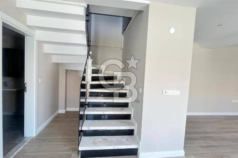 Cevatpaşa'nın Kalbinde Geniş ve Modern 2+1 Dubleks Daire