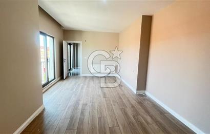 Cevatpaşa'nın Kalbinde Geniş ve Modern 2+1 Dubleks Daire