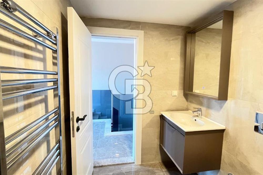 Cevatpaşa'nın Kalbinde Geniş ve Modern 2+1 Dubleks Daire