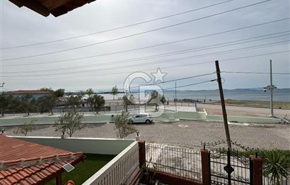 ÇANDARLI'DA DENİZE SIFIR 3+1 VİLLA