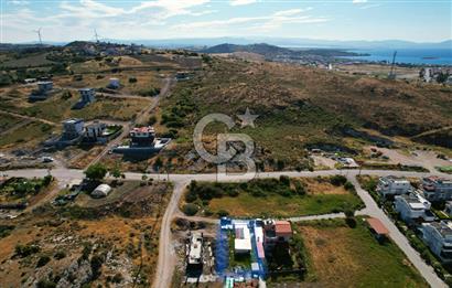 ÇANDARLI'DA DENİZE YAKIN, ANAYOLA YAKIN, ALTYAPISI HAZIR ARSA