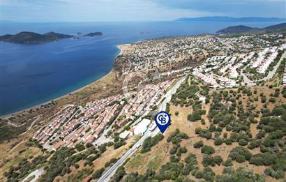 ÇANDARLI'DA 642 m² DENİZ MANZARALI ÖNÜ KAPANMAZ ARSA