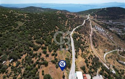 ÇANDARLI'DA 642 m² DENİZ MANZARALI ÖNÜ KAPANMAZ ARSA