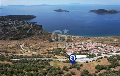 ÇANDARLI'DA 642 m² DENİZ MANZARALI ÖNÜ KAPANMAZ ARSA