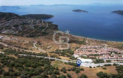 ÇANDARLI'DA 642 m² DENİZ MANZARALI ÖNÜ KAPANMAZ ARSA