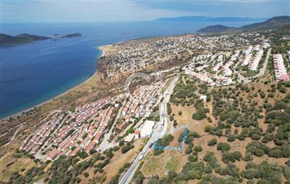 ÇANDARLI'DA 642 m² DENİZ MANZARALI ÖNÜ KAPANMAZ ARSA