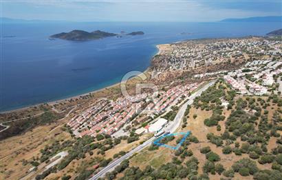 ÇANDARLI'DA 642 m² DENİZ MANZARALI ÖNÜ KAPANMAZ ARSA
