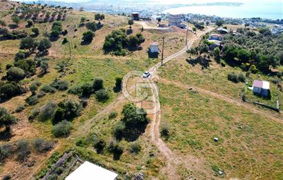 ÇANDARLI'DA 375 M2 DOĞA İLE İÇİÇE İMARLI ARSA