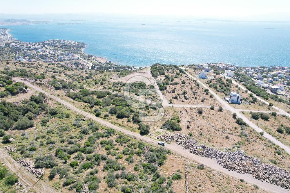 ÇANDARLI EYKODADA DENİZ MANZARALI FIRSAT ARSA!