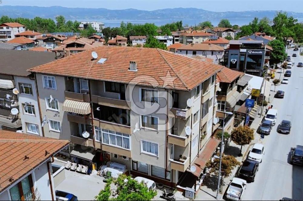 SAPANCA'NIN MERKEZİNDE GÖLE YÜRÜME MESAFESİNDE UYGUN FİYAT 3+1