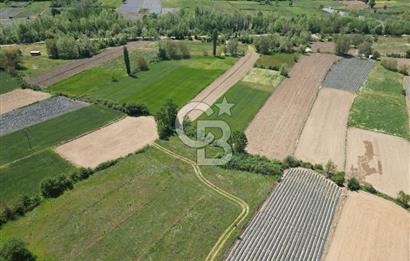 Çanakkale Yenice Çiftlik Köyünde 1.778 m2 Arazi