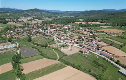 Çanakkale Yenice Çiftlik Köyünde 1.778 m2 Arazi