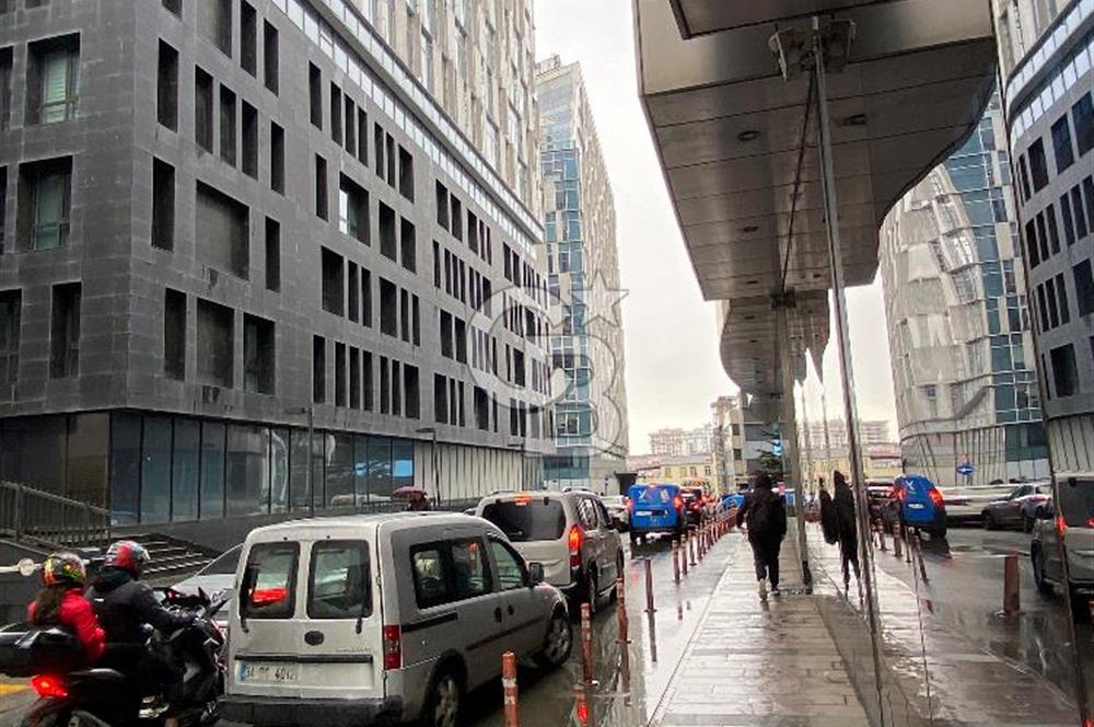 Dördüncü Levent Nef 09'da Metroya Yakın Satılık Ofis