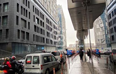 Dördüncü Levent Nef 09'da Metroya Yakın Satılık Ofis