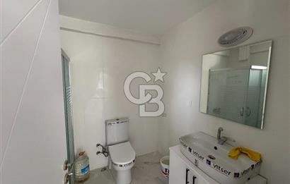 ÇANDARLI'DA HAVUZLU SİTEDE DENİZ MANZARALI 1+1 SIFIR DAİRE