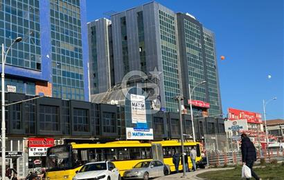 COLDWELL BANKER'dn MATİM İŞMERKEZİ'nde KISMİ EŞYALI SATILIK OFİS