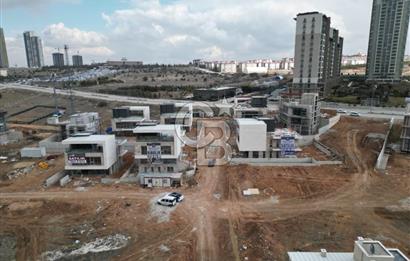 ÇANKAYA BEYTEPE'DE SATILIK 800 M² YENİ MODERN YAPILI BİNA
