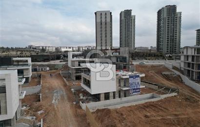 ÇANKAYA BEYTEPE'DE SATILIK 800 M² YENİ MODERN YAPILI BİNA
