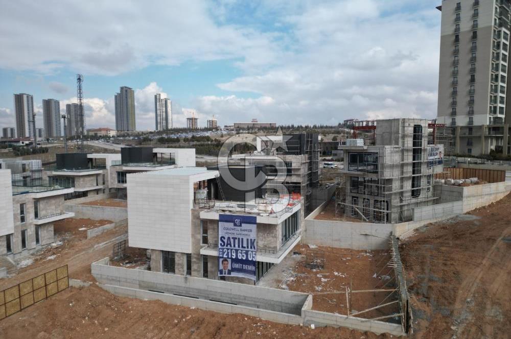 ÇANKAYA BEYTEPE'DE SATILIK 800 M² YENİ MODERN YAPILI BİNA