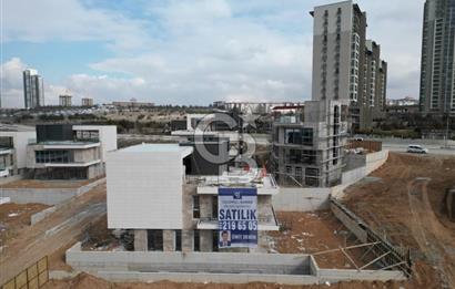ÇANKAYA BEYTEPE'DE SATILIK 800 M² YENİ MODERN YAPILI BİNA