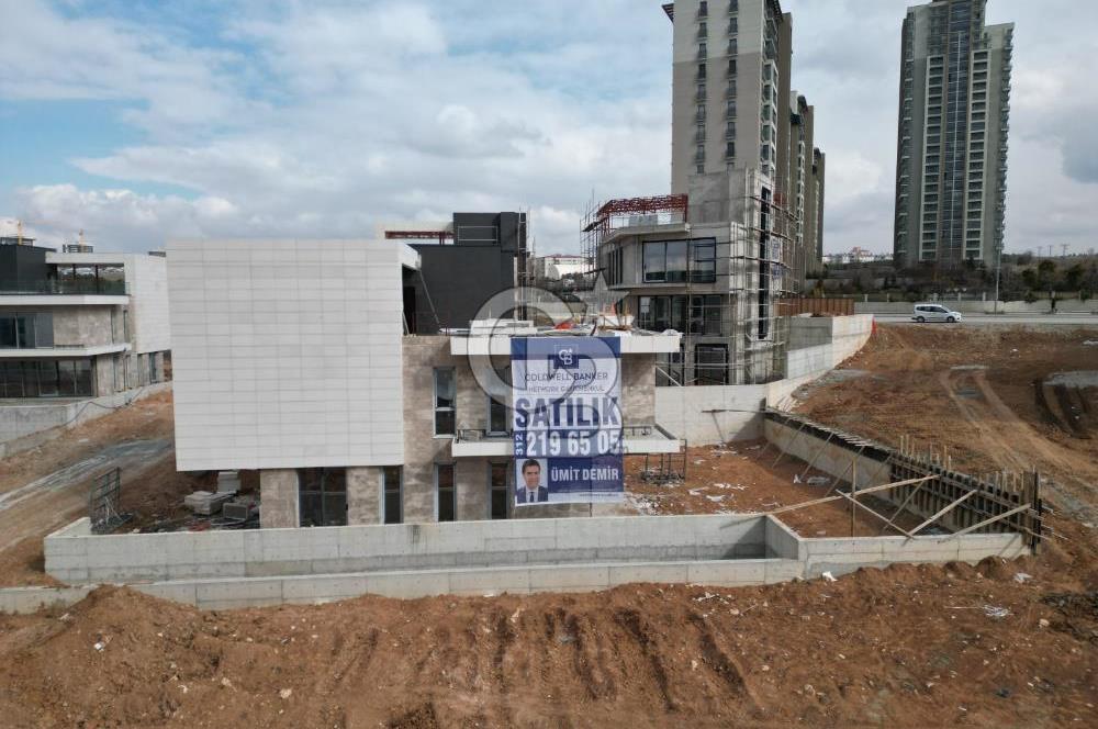 ÇANKAYA BEYTEPE'DE SATILIK 800 M² YENİ MODERN YAPILI BİNA