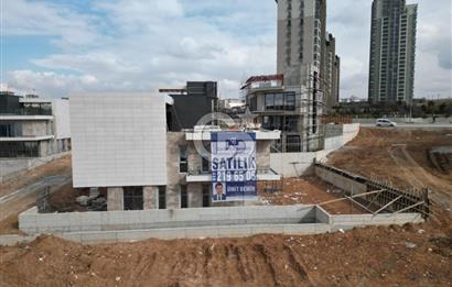 ÇANKAYA BEYTEPE'DE SATILIK 800 M² YENİ MODERN YAPILI BİNA