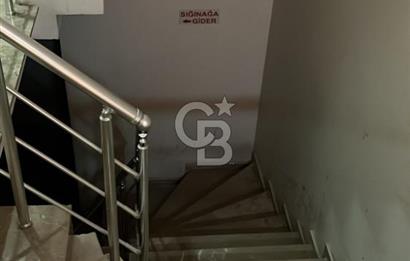 İzmir Karşıyaka'da Lüks Kiralık 3+1 Daire