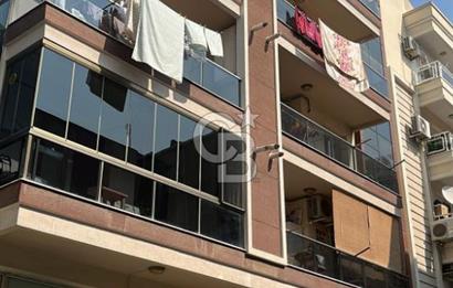 İzmir Karşıyaka'da Lüks Kiralık 3+1 Daire