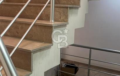 İzmir Karşıyaka'da Lüks Kiralık 3+1 Daire